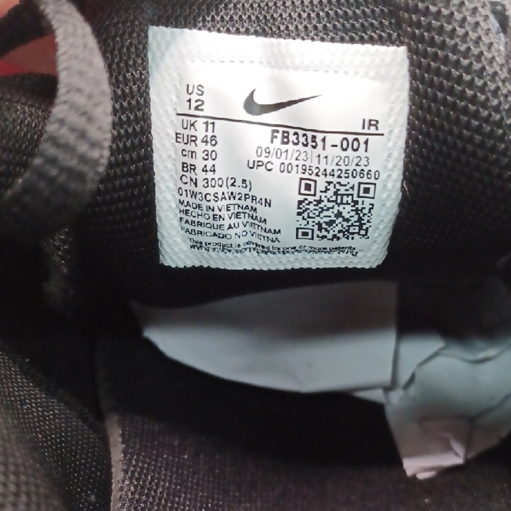 NEW Nike Air Max Plus TN-Black/Spirograph Sneakers Men Size 12 US FB3351-001 - Picture 12 of 12